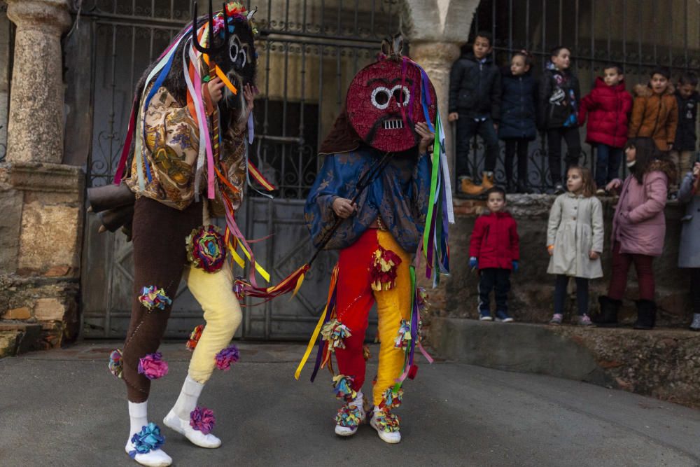 Magosto y mascaradas en Montamarta.