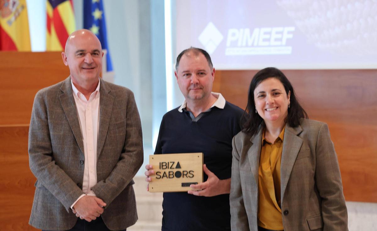 Todas las imagenes del acto de entrega de reconocimientos y distinciones de 'Ibiza Sabors 2026'