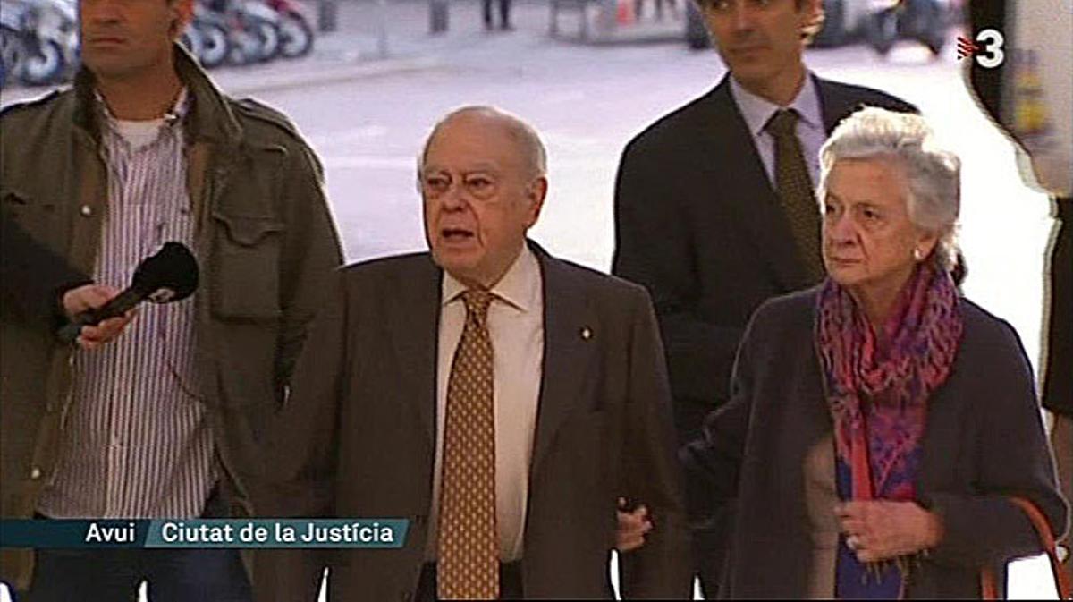 Els Pujol a TV-3, quina meravella.