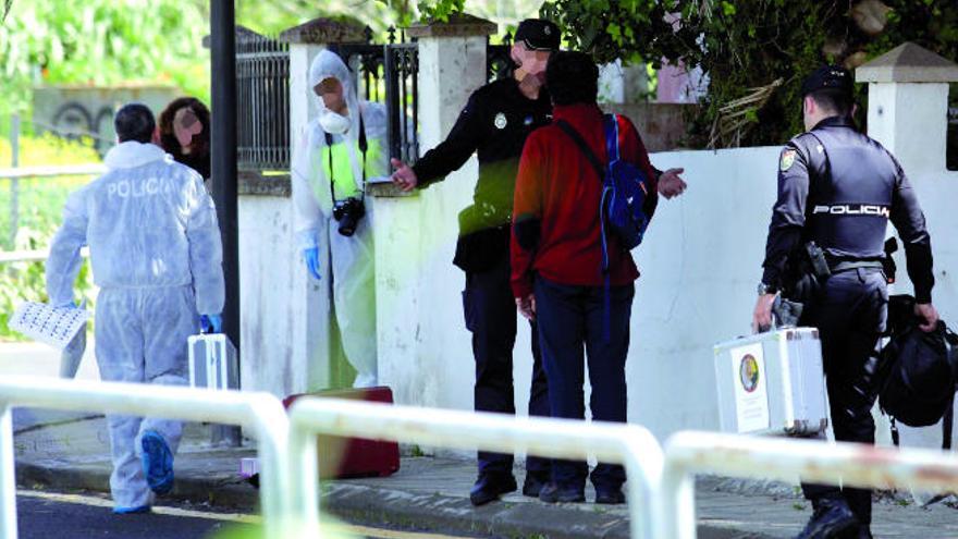 Descubren un cadáver con signos de violencia tras un incendio en Tenerife