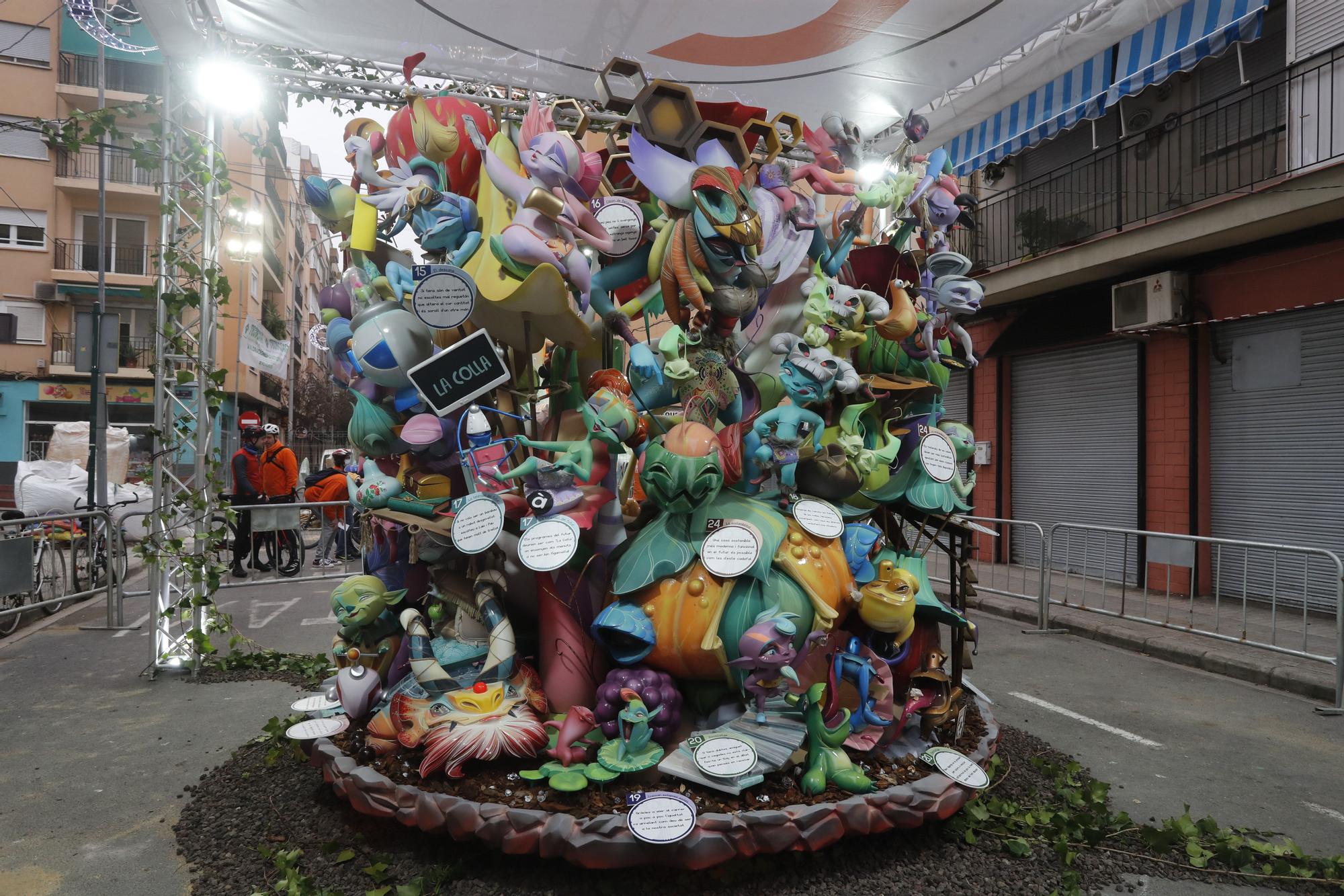 Todas las fotos de la falla infantil de Gayano Lluch