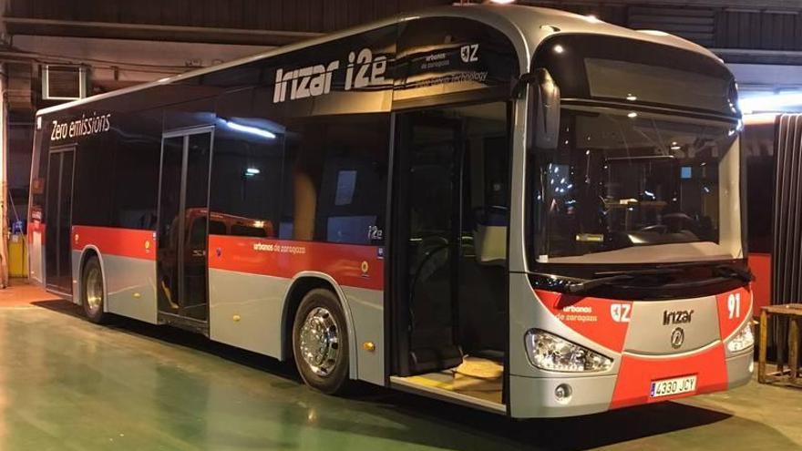 Un informe de Movilidad desaconseja  comprar autobuses eléctricos con los 3 millones de remanente