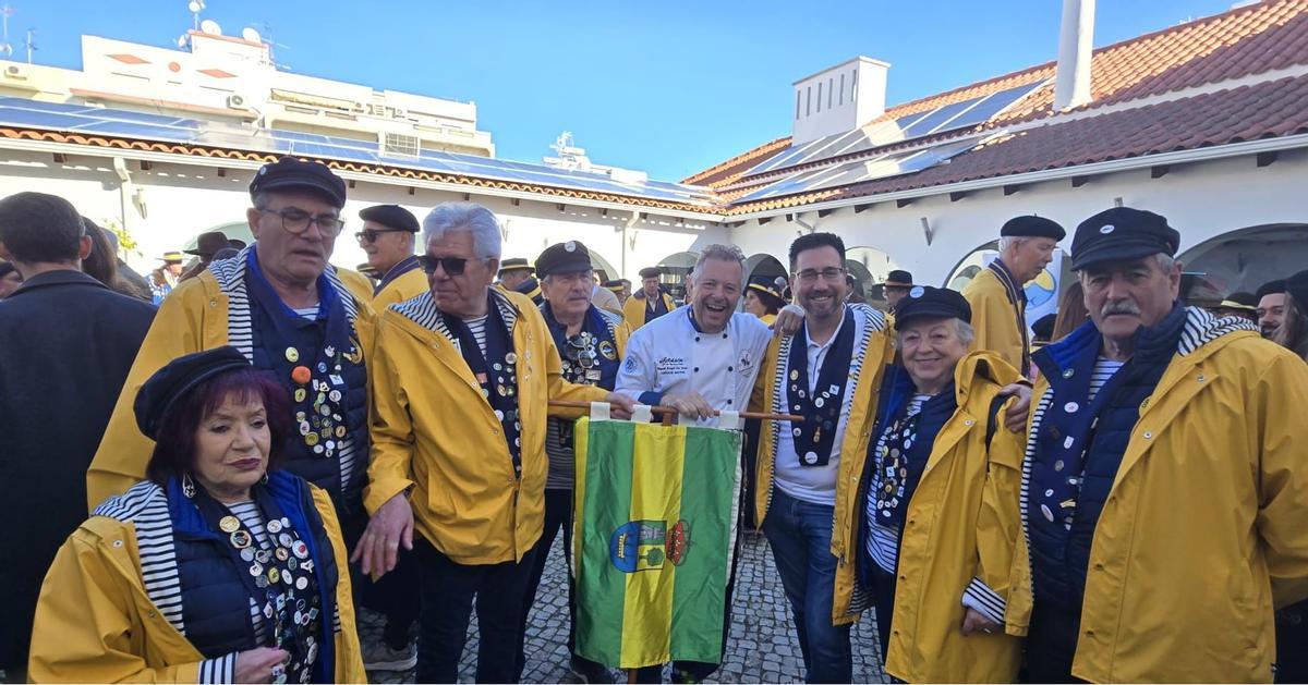 Miguel Ángel de Dios, en el centro, durante su visita a tierras portuguesas.