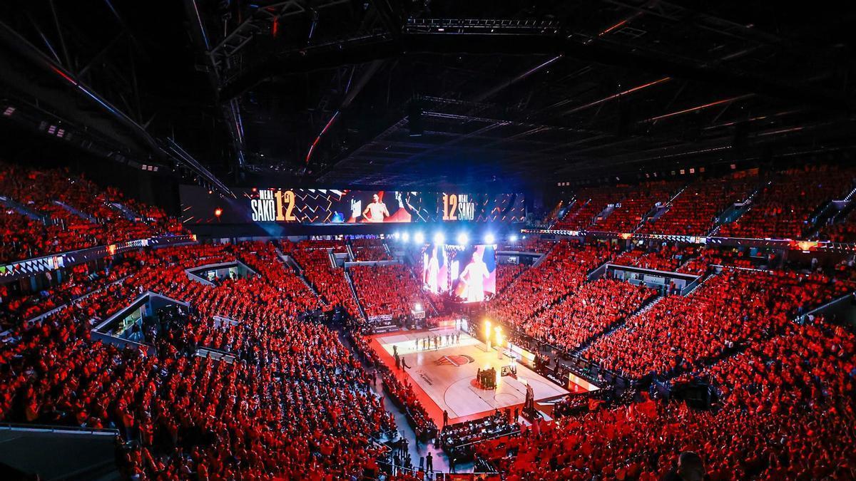 De locos: ¡El ambientazo del Roig Arena contra Panathinaikos!