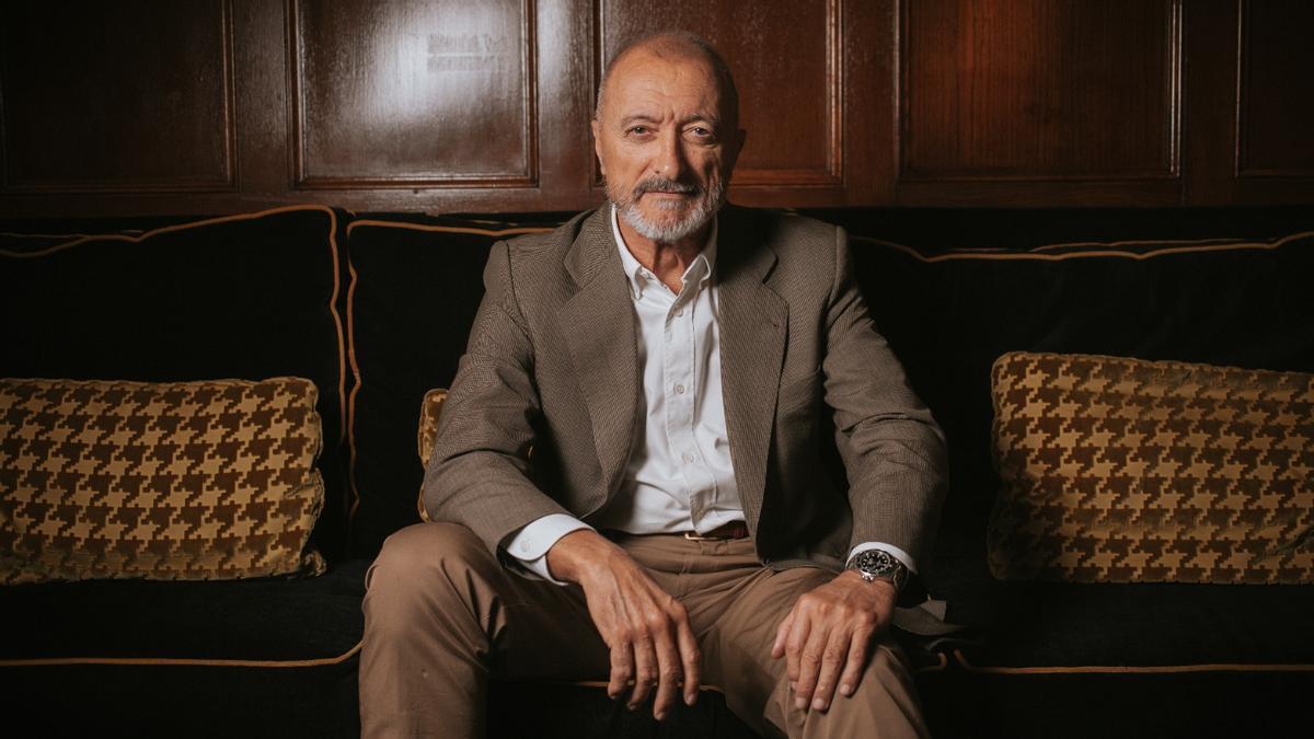 Pérez-Reverte, en el Hotel Palace de Madrid (PORTADA)