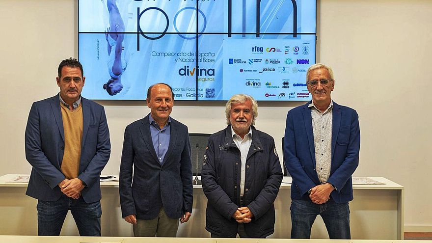 Manuel Pérez, Mario Guede, Rosendo Fernández y José Manuel Estévez durante la presentación | // FDV