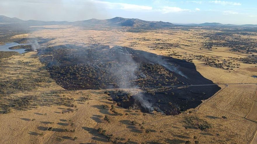 Estabilizados los incendios forestales en La Garrovilla (Badajoz) y en Torrejón el Rubio (Cáceres)