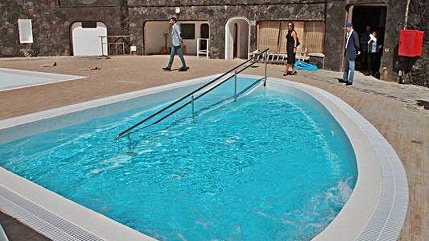 La piscina terapéutica de Las Cabreras no ha entrado aún en funcionamiento .