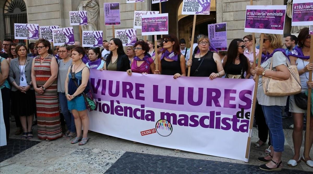 vvargas38967215 barcelona 19 06 2017 barcelona concentraci n feminista contr171227200308