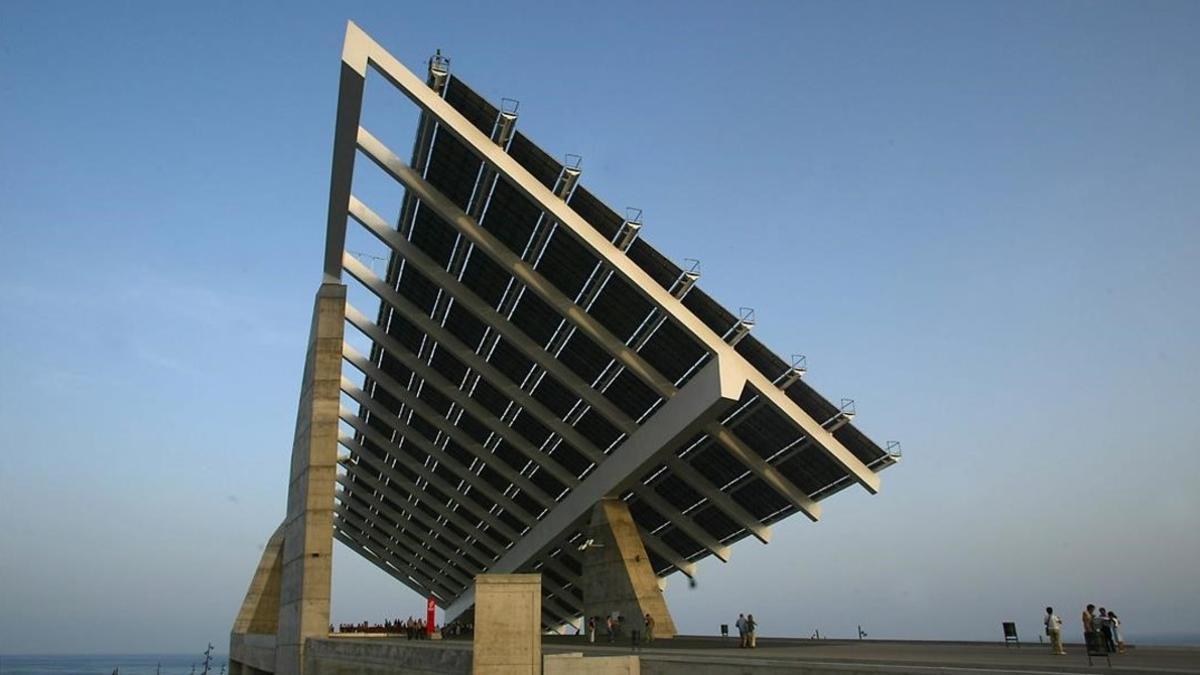 Pérgola fotovoltaica del Fórum de Barcelona.