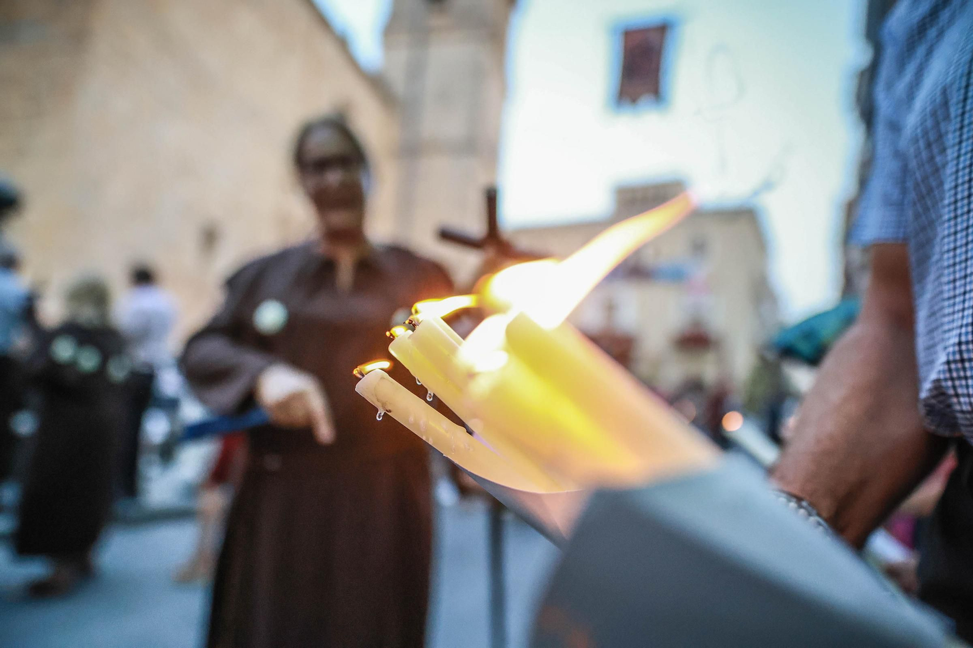 Aquí tienes las imágenes de la procesión de San Roque de Callosa de Segura, que cerraba las fiestas patronales de 2025