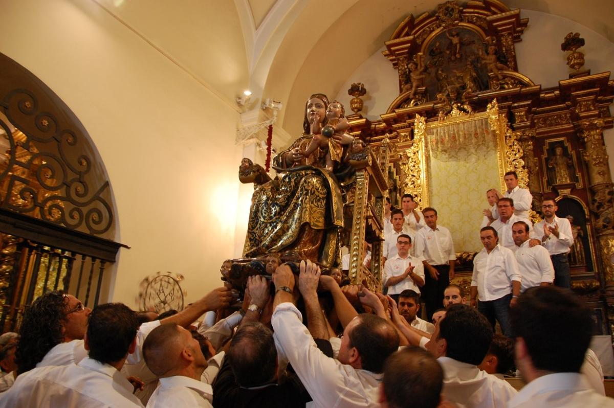 Virgen de la Bella de Lepe, Huelva.