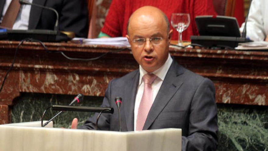 Andrés Carrillo interviene en la Asamblea Regional a principios de este mes.