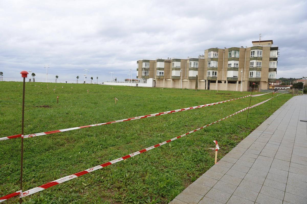 Entorno de la playa verde del Rinconín, ya en obras.