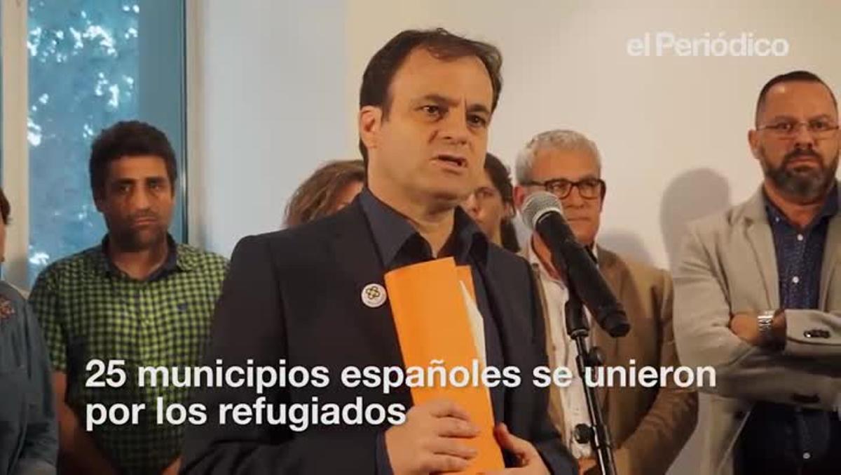 25 municipis espanyols van firmar un manifest exigint-li al Govern espanyol complir els seus compromisos amb la crisi migratòria. 