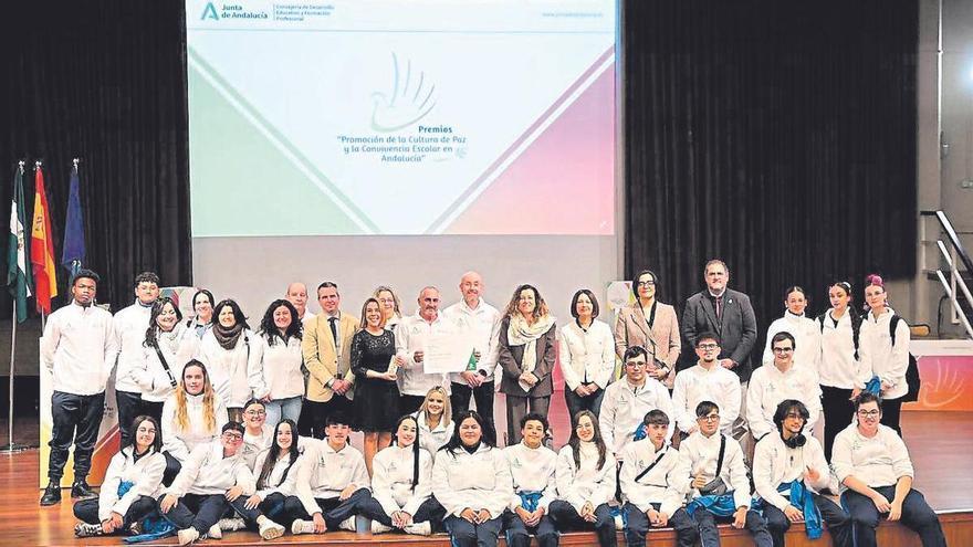 Tres centros cordobeses brillan por su fomento de la cultura de la paz