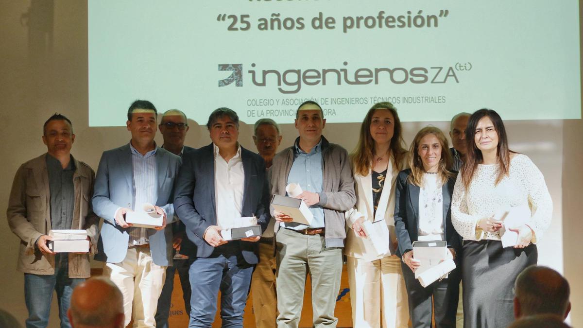GALERÍA | Acto del Colegio de Ingenieros Técnicos Industriales de Zamora