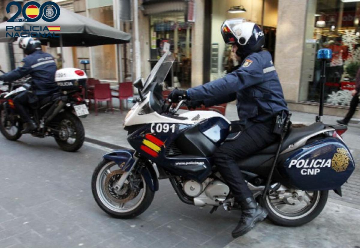 Agentes de la Unidad de Motos de la Policía Nacional