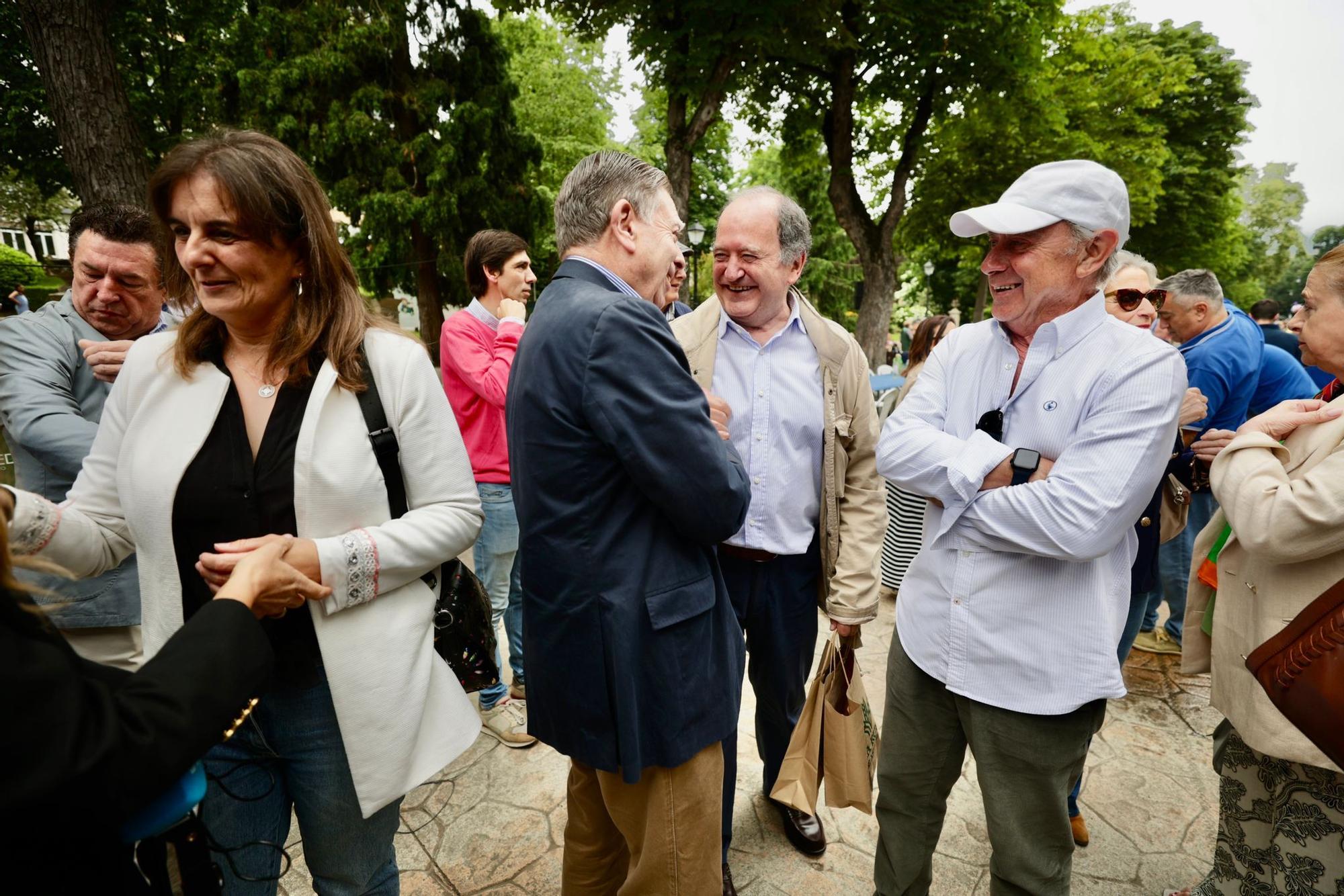 EN IMÁGENES: Así vive Oviedo su fiesta de Martes de Campo