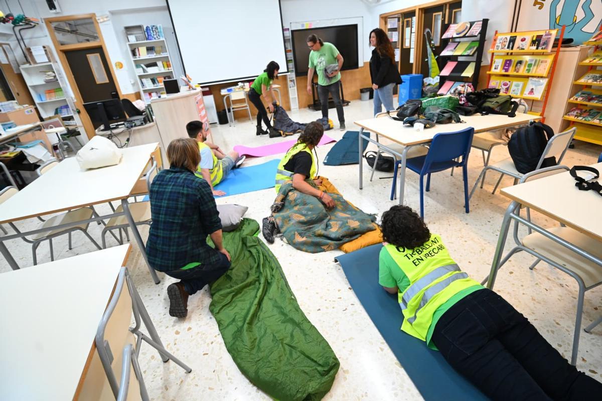 Encierro de profesores en el instituto Cayetano Sempere de Elche