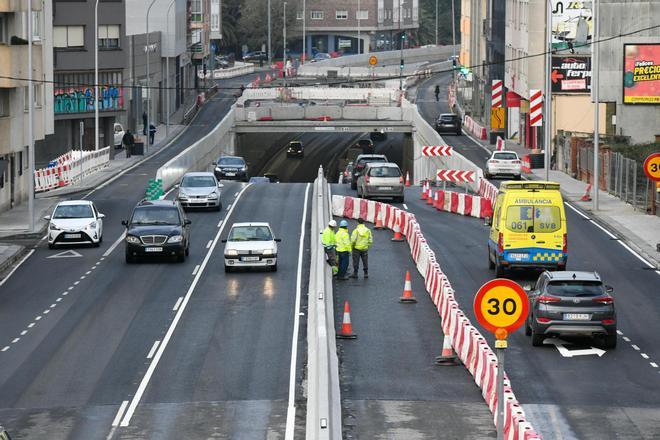 El túnel de Sol y Mar, en Oleiros, abre al tráfico