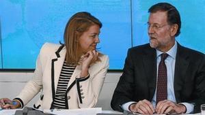 María Dolores de Cospedal i Mariano Rajoy, durant una reunió del comitè executiu del Partit Popular.