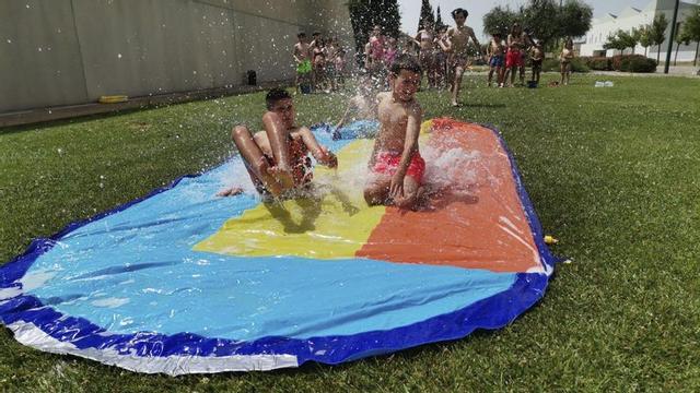La programación continúa durante las vacaciones con el campus de verano.