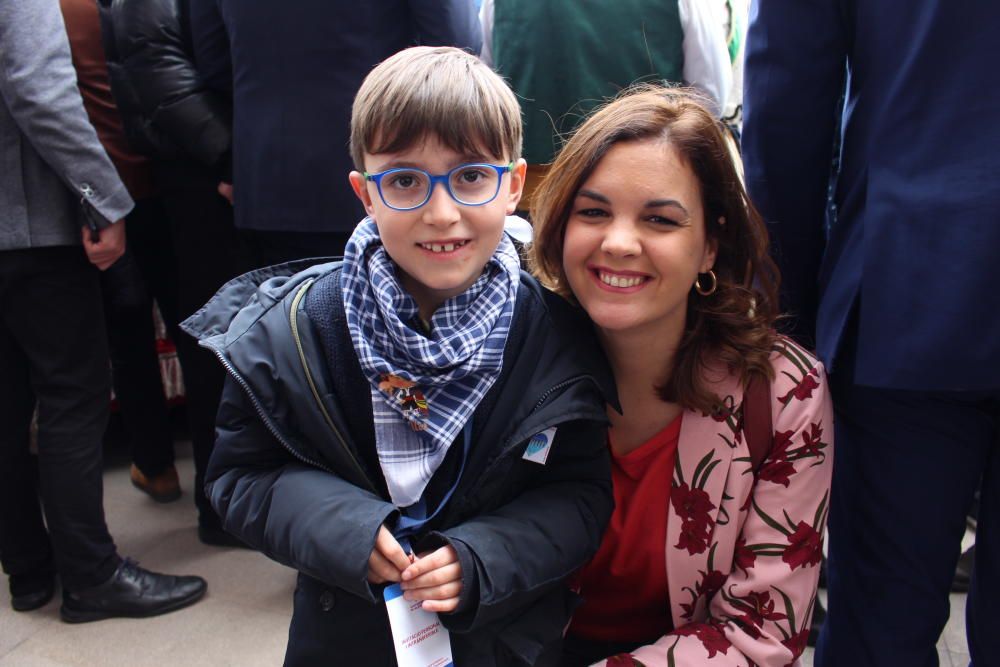 Sandra Gómez, con un asombroso portento de las fallas que reside en León y lo sabe todo de la fiesta.