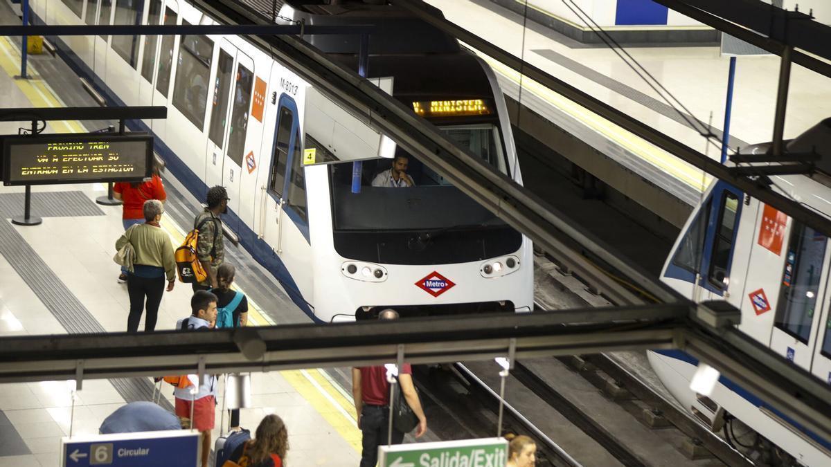 La Comunidad de Madrid exigirá empadronamiento para solicitar el abono transportes
