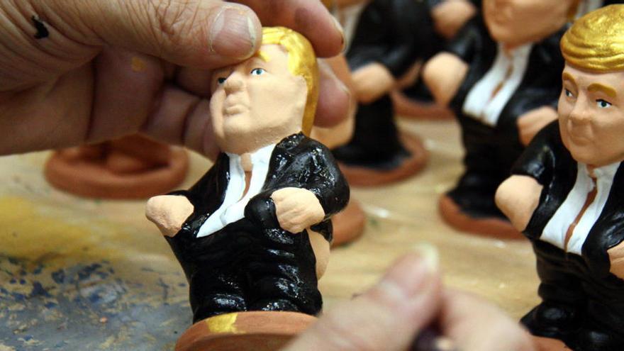 Pintant el caganer de Donald Trump