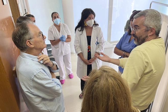 Sanidad prevé contratar más profesionales en Ceuta pero niega que haya colapso o una emergencia sanitaria