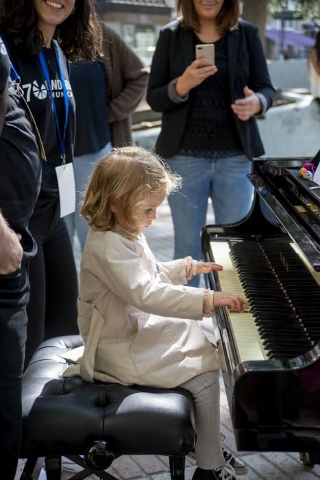 Ourense suena a piano. // C. Peteiro