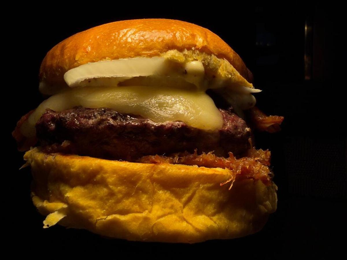 La hamburguesa SaboRosa, de Bágoa Gastrobar