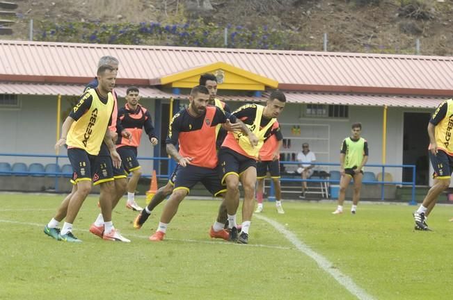 ENTRENAMIENTO DE LA UD LAS PALMAS EN BARRANCO ...