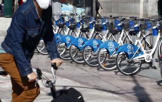 Málaga reforzará su apuesta por la movilidad con una flota de más de 600 bicis de alquiler