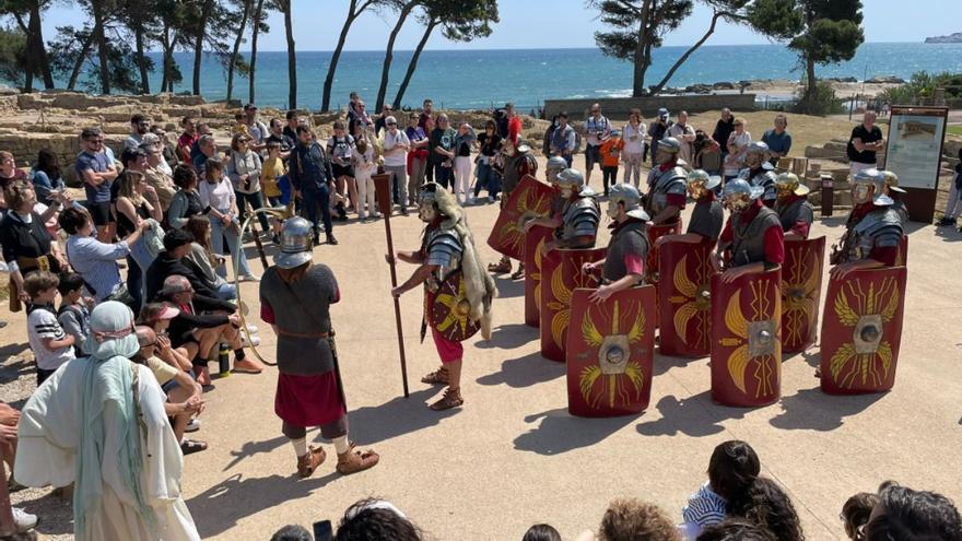 El MAC-Empúries s&#039;omple de vida amb les diverses activitats del Triumvirat Mediterrani