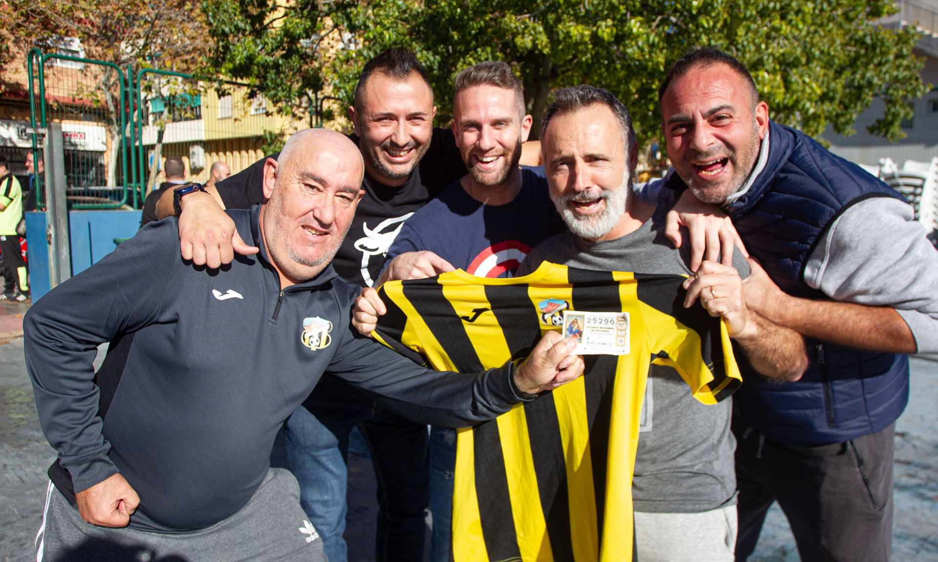 El Betis Florida de Alicante reparte 14 millones de euros del cuarto premio de la Lotería