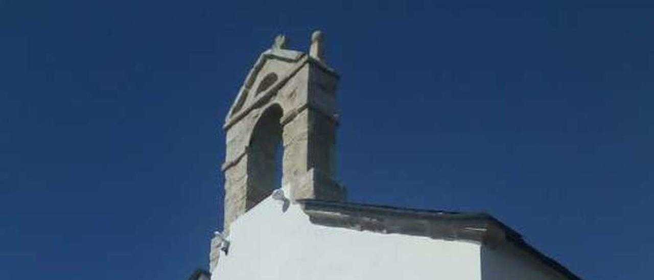 La imagen actual de la capilla, ya como centro cultural de Puerto de Vega.