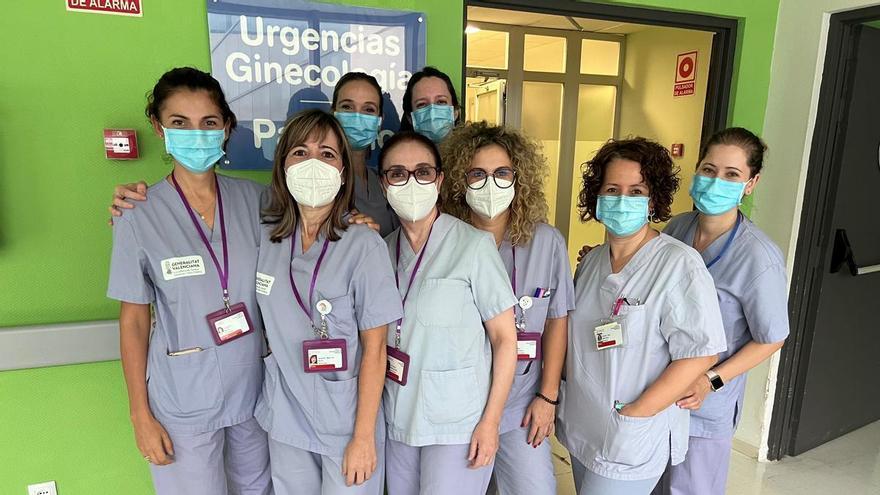 El departamento de salud de Torrevieja reactiva los talleres presenciales para las mujeres embarazadas y sus familias