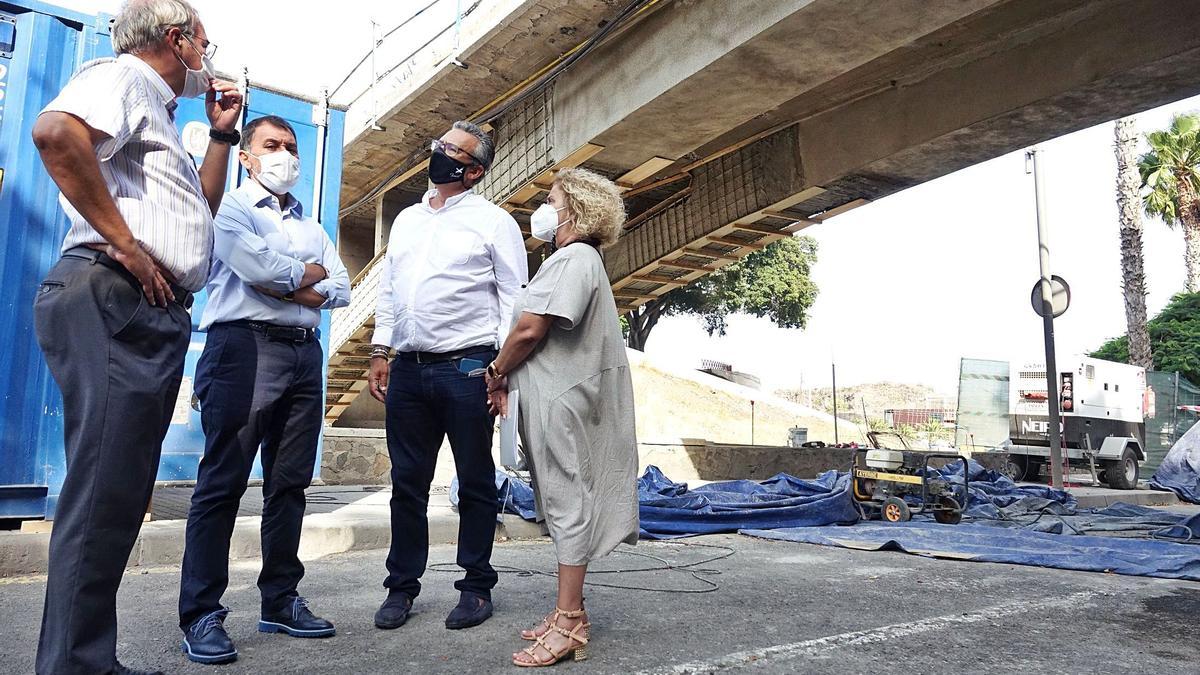 El segundo puente de San Andrés se construirá donde está la pasarela militar