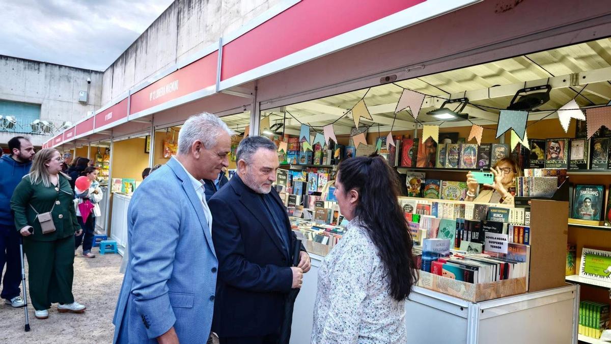 Fotogalería | Sánchez Adalid presenta su novela en Mérida