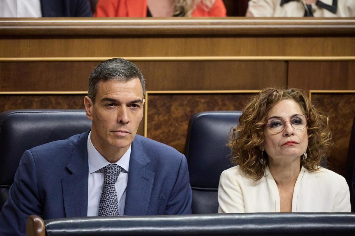 Sánchez cedeix a la pressió dels socis i celebrarà una compareixença monogràfica sobre el cas Cerdán el 9 de juliol Sánchez cedeix a la pressió dels socis i celebrarà una compareixença monogràfica sobre el cas Cerdán el 9 de juliol