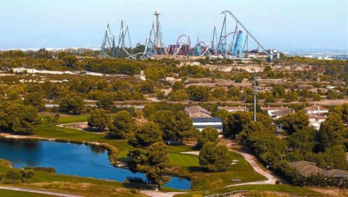 Terrenos anexos a Port Aventura donde se instalará BCN World, en septiembre. Terrenos anexos a Port Aventura donde se instalará BCN World, en septiembre.