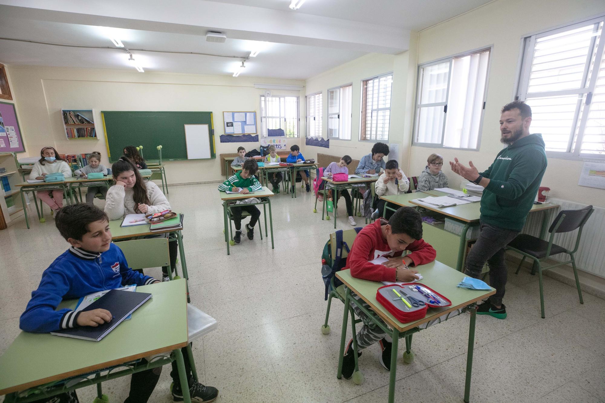 Primer día de cole en Ibiza sin mascarillas en clase