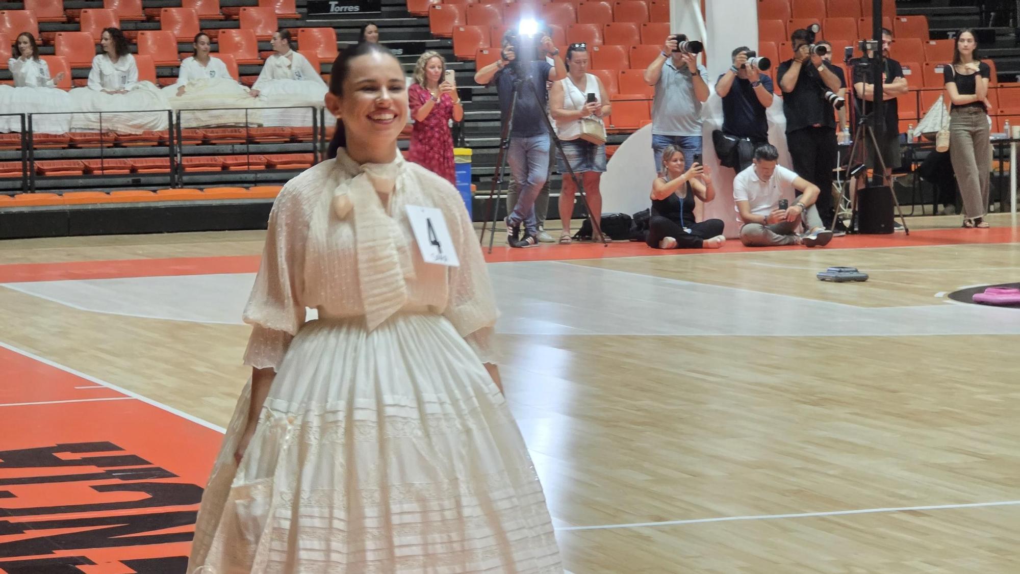 Asi ha sido el ensayo de la elección de candidatas a Falleras Mayores de València 2026