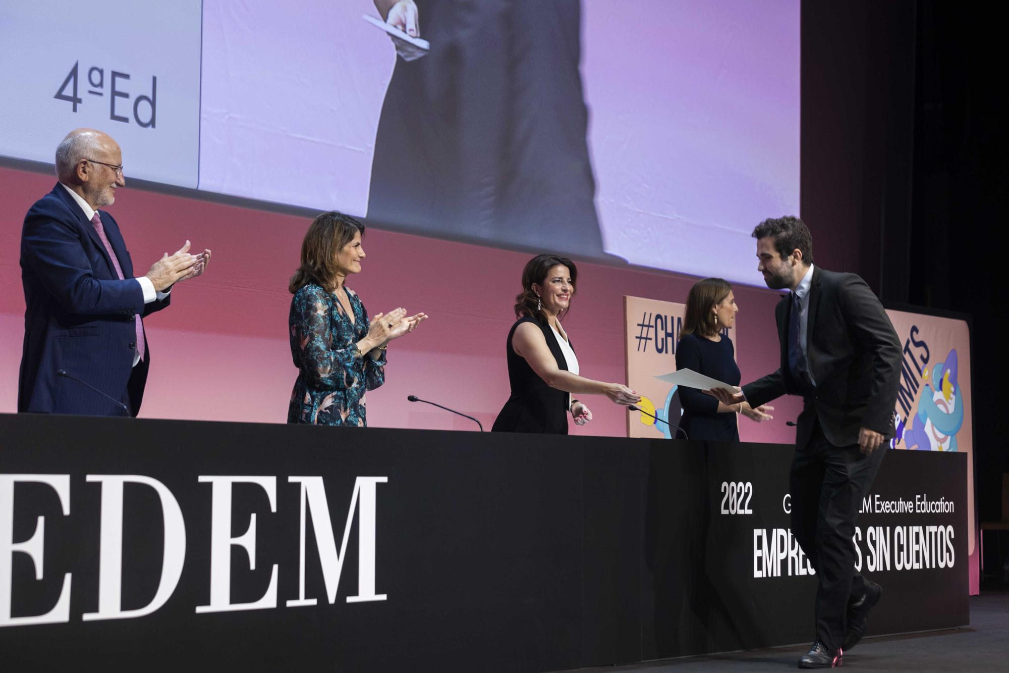 Graduación alumnos EDEM Escuela de Empresarios 2022 en València