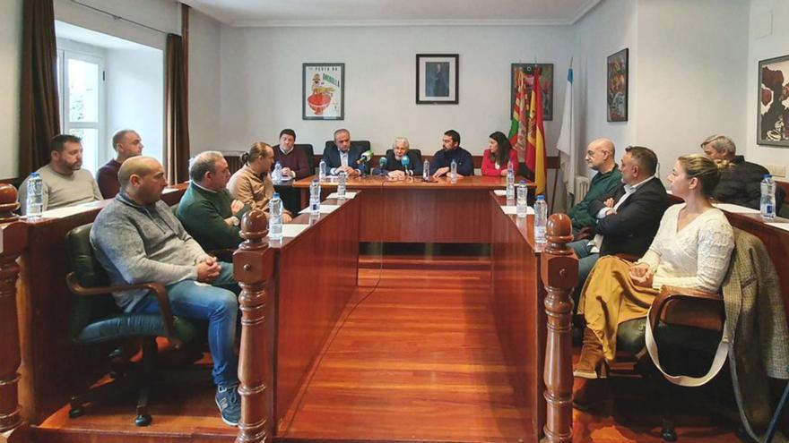 Ocho organizaciones gallegas apoyan la explotación de la mina Penouta en Viana