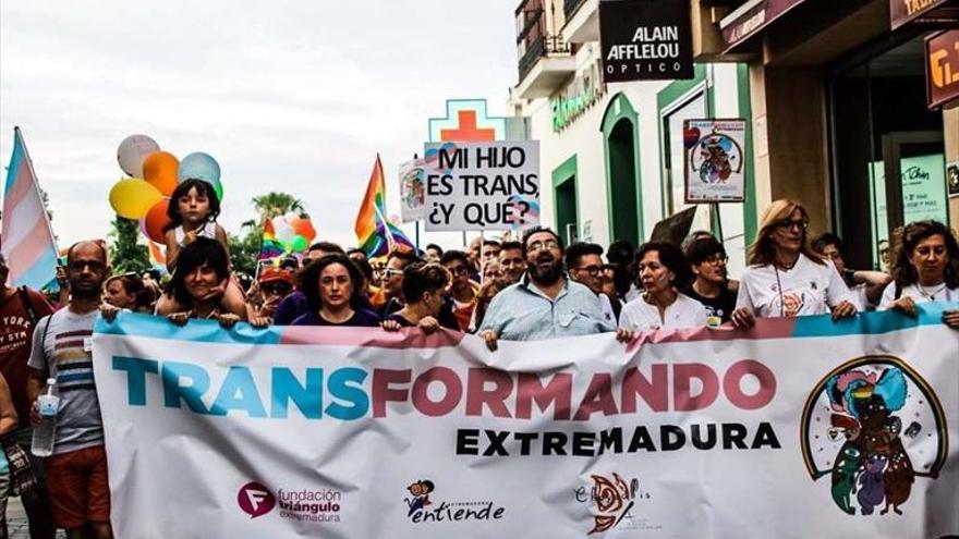 El SES tendrá una unidad para asistir a las personas transexuales