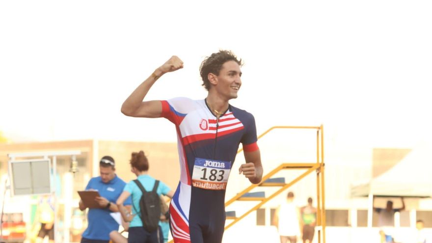 Arnau Pujols, rècord manresà i mínima per a l&#039;europeu Sub-20 en els 800 metres