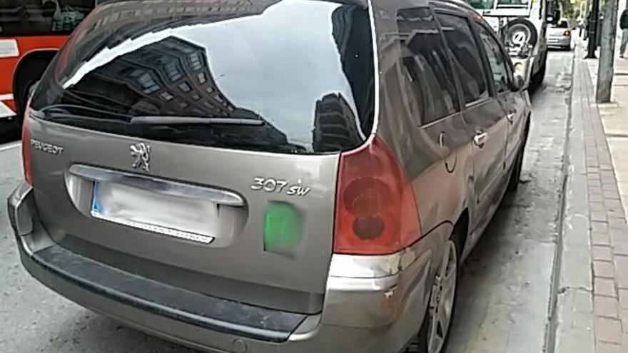 Un taxi &quot;ilegal&quot; menos en la estación de autobuses de Murcia